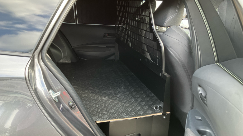 Toyota Corolla Petrol 1.8 VVT-i Hybrid Commercial Auto